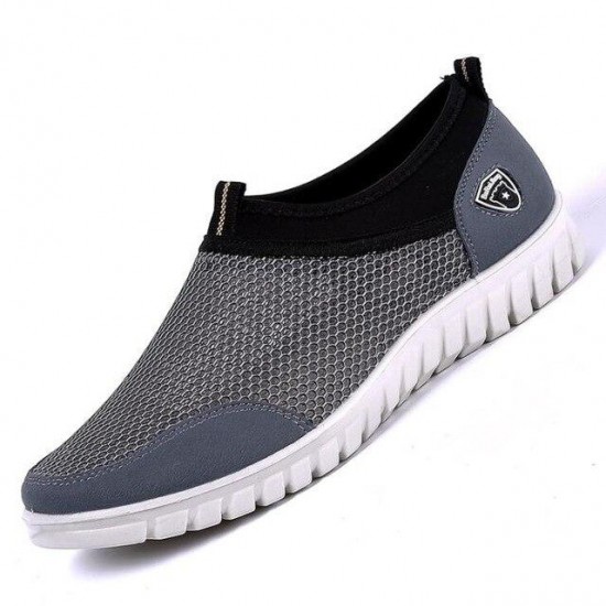 Plus Size Men Slip-on Mesh Fabric Loafers