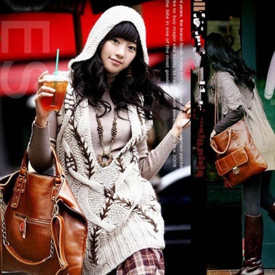Bags & Wallets - Vintage Large Messenger Shoulder Bag